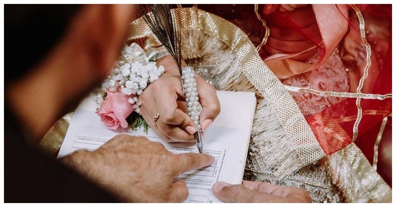 Comparing Court Marriage Lawyers in Karachi and Islamabad