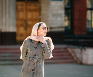 The Rise of Coat-Style Abayas in Modest Fashion