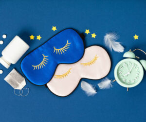 How a Silk Eye Mask Can Improve Your Sleep and Skin Health
