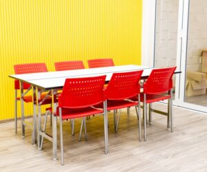 Breakout Table and Chairs