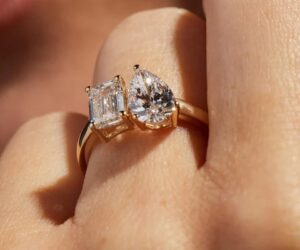 A Timeless Treasure: A Guide to Round Diamond Engagement Rings