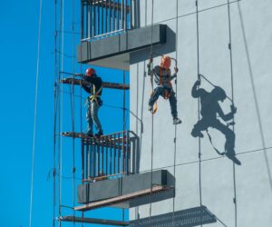 How To Choose The Right Building Maintenance Service For Your Property